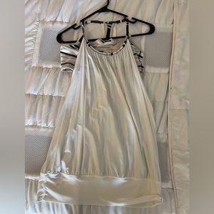 Lululemon Tank w/ built in sports Bra